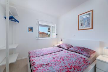 Family-friendly apartments with swimming pool Vrsi - Mulo, Zadar - 20732