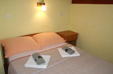 Appartamenti accanto al mare Grebastica, Sebenico - Šibenik - 20736