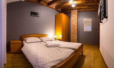 Apartmaji za družine z otroki Lopar, Rab - 20749