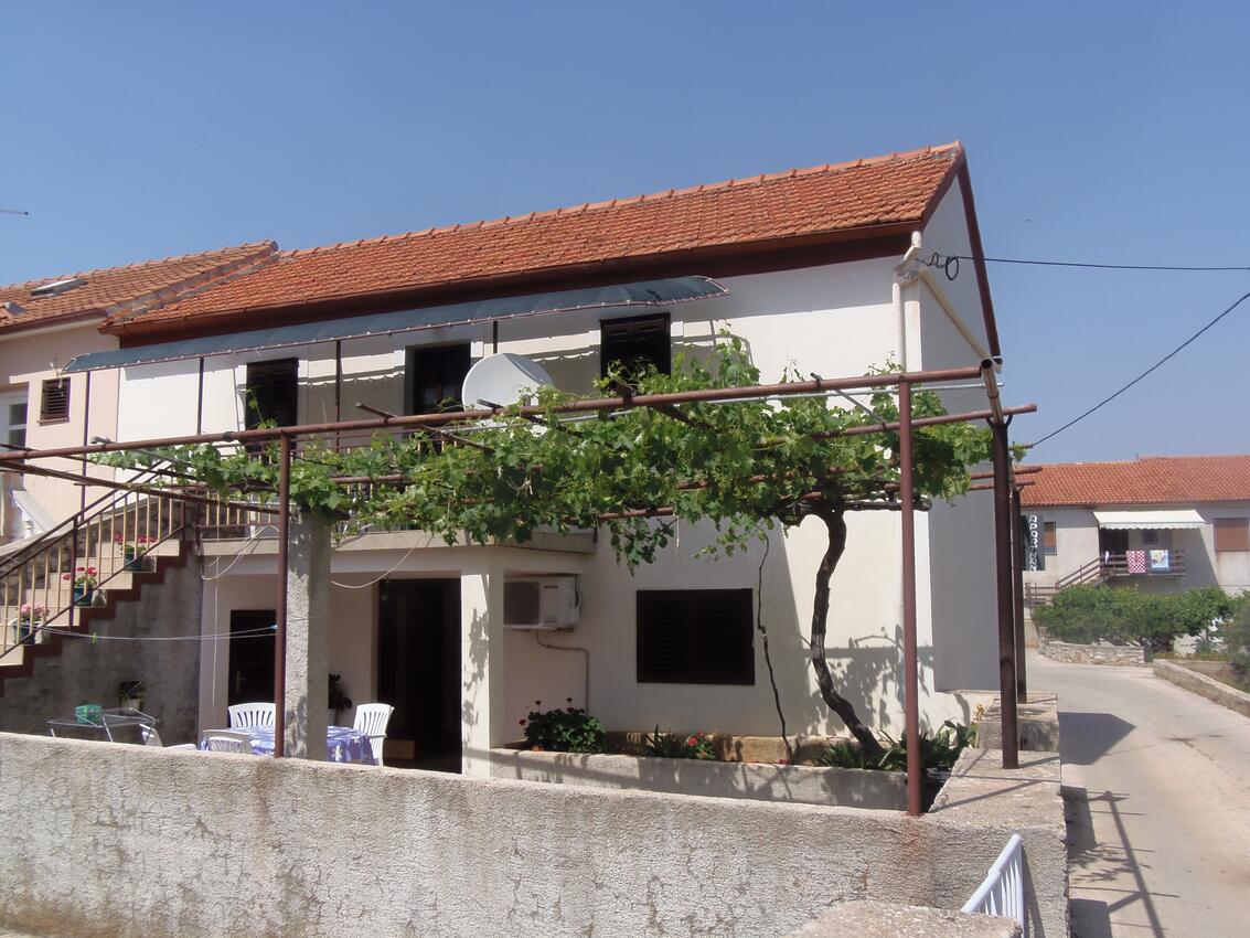 Apartmány s parkovištěm Guduće, Ugljan - 20760