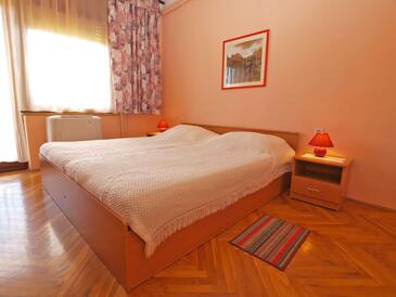 Apartments with parking space Valbandon, Fažana - 20770