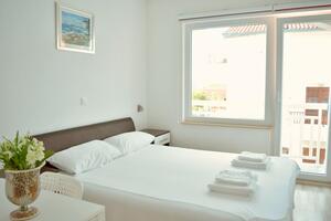 Dvoupokojový apartmán Promajna Dvoupokojový apartmán Promajna, Makarská - Makarska (A-20786-a)