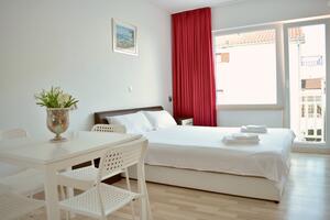 Dvoupokojový apartmán Promajna Dvoupokojový apartmán Promajna, Makarská - Makarska (A-20786-b)