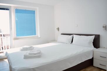 Apartments and rooms by the sea Promajna, Makarska - 20786