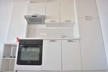 Apartments and rooms by the sea Promajna, Makarska - 20786