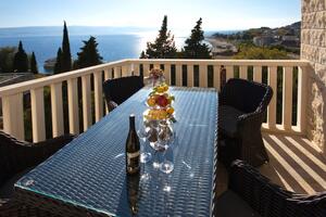 Two bedroom apartment Omiš (A-20787-f)