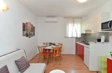 Appartementen met parkeerplaats Kukci, Porec - 20797
