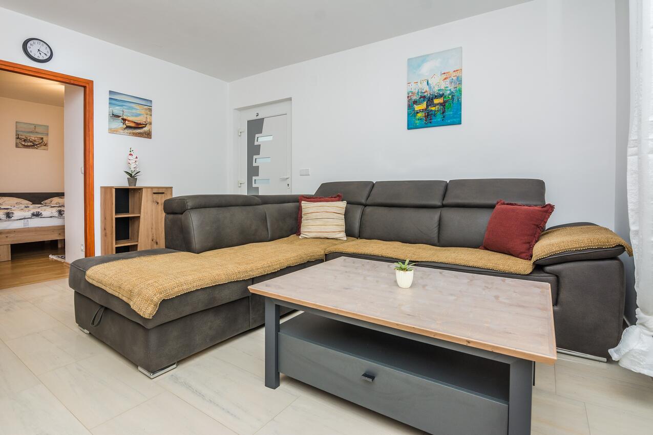 A-20799-a - Kwatery prywatne - Apartamenty z parkingiem Vir