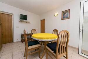 Appartamento di una stanza Zivogosce - Porat Appartamento di una stanza Zivogosce - Porat, Macarsca - Makarska (A-20820-a)