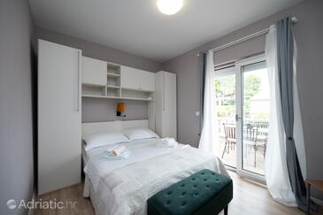 Apartmány pro rodiny s dětmi Lopar, Rab - 20830