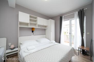 Apartmány pro rodiny s dětmi Lopar, Rab - 20830