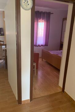 Apartmány pro rodiny s dětmi Lopar, Rab - 20830