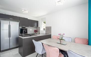 Appartementen met jacuzzi Podstrana, Split - 20835