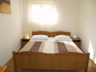 Apartmány s parkovištěm Preko, Ugljan - 20853