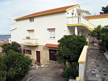 Ferienwohnungen Mit Parkplatz Preko, Ugljan - 20853 - Zadar