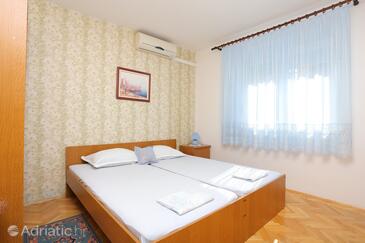 Appartamenti con parcheggio Duccie - Duće, Almissa - Omiš - 20858