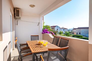 Family-friendly apartments with swimming pool Sveti Filip i Jakov, Biograd - 20861