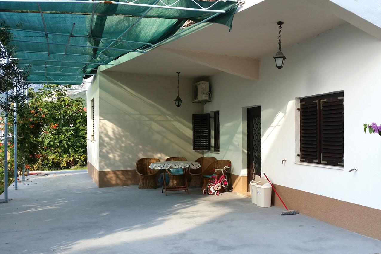 A-2087-a - Privatunterkunft - Ferienwohnungen am Meer Podstrana, Split