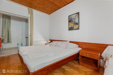 Appartamenti con parcheggio Tucepi, Macarsca - Makarska - 20878