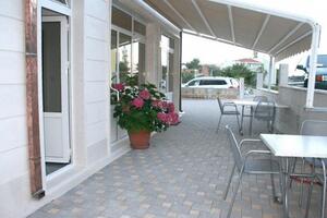 Jednopokojový apartmán Promajna Jednopokojový apartmán Promajna, Makarská - Makarska (A-20883-g)