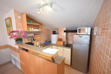 Apartmani uz more Njivice, Krk - 20905