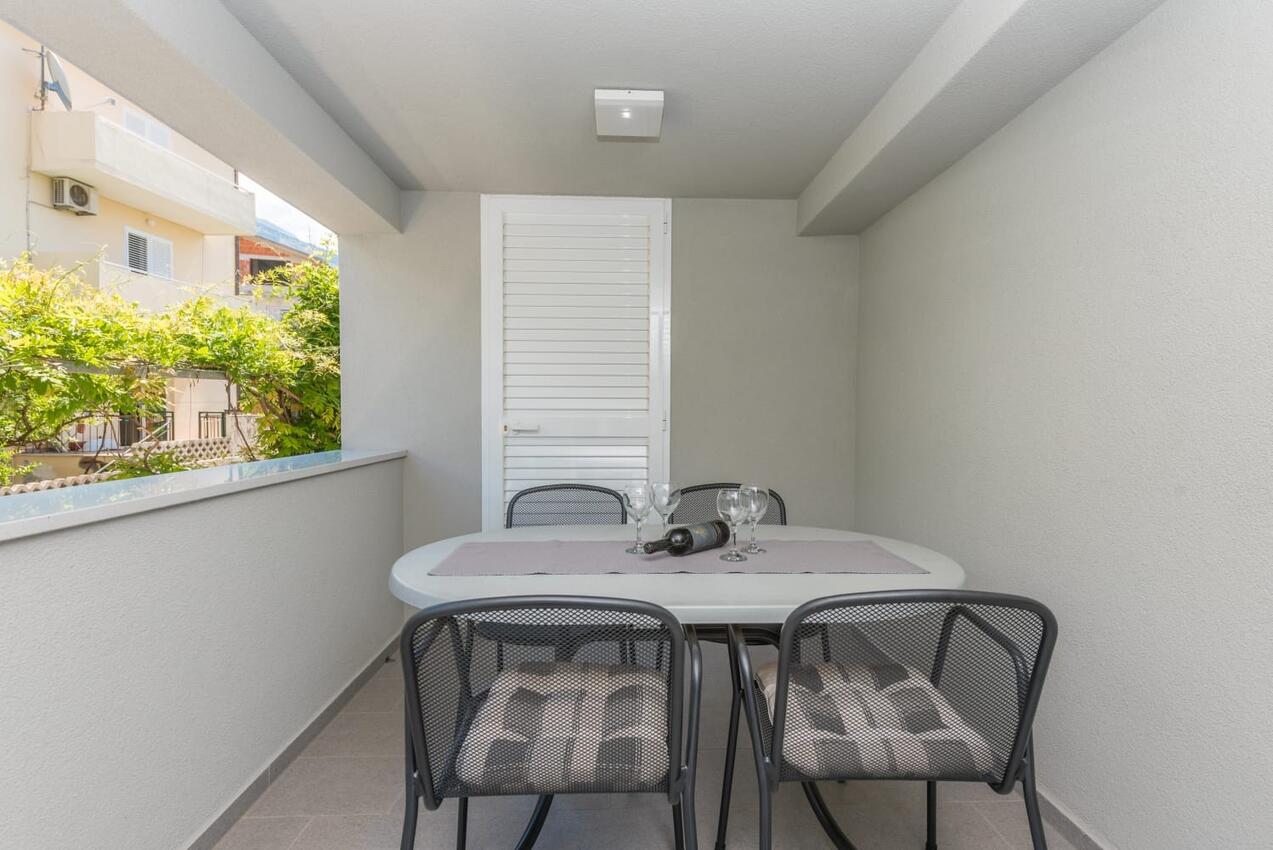 Kétszobás apartman Makarska (A-20923-b)