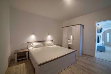 Appartamenti con parcheggio Kampor, Arbe - Rab - 20925