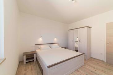 Appartamenti con parcheggio Kampor, Arbe - Rab - 20925