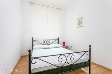 Apartmanok parkolóhellyel Kastel Stafilic, Kastela - 20926