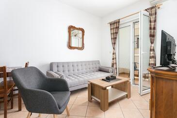 Dvosobni apartma Kaštel Štafilić, Kaštela (A-20926-a)