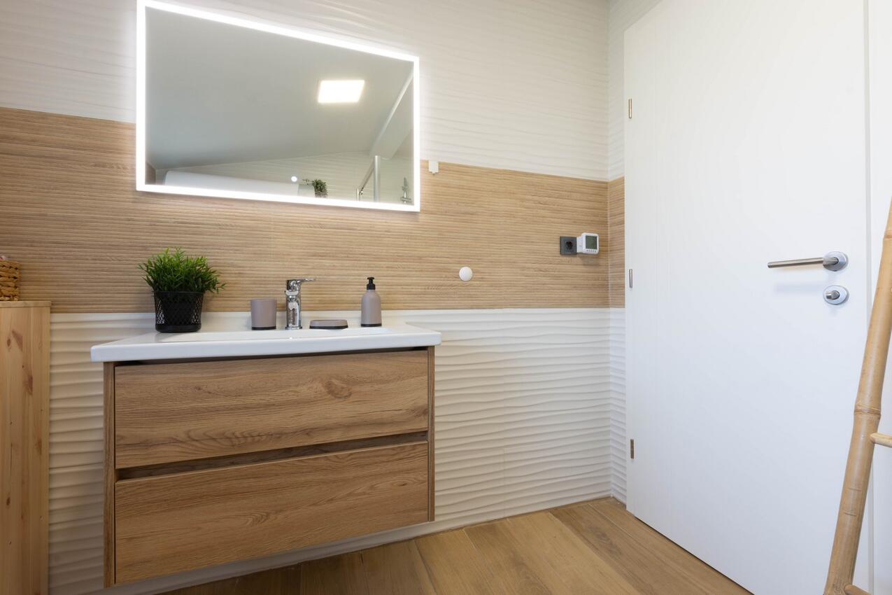 K-20928 - Alloggi privati - Casa con parcheggio per famiglia Šoderica, Podravina
