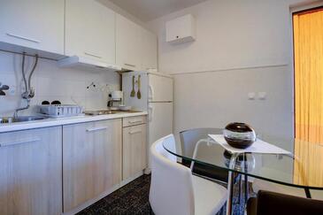 Apartments with parking space Mali Lošinj, Lošinj - 20930