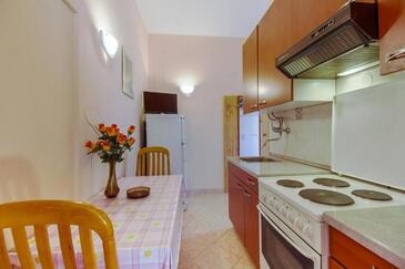 Apartments with parking space Mali Lošinj, Lošinj - 20930