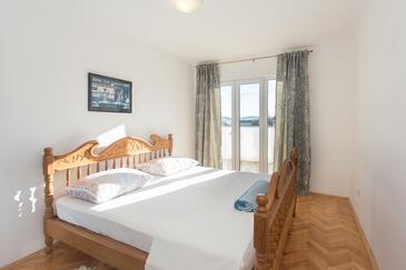 Ferienwohnungen mit Pool für Familien Kastel Kambelovac, Kastela - 20935