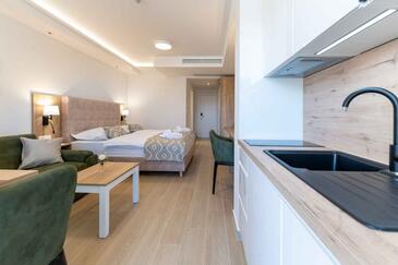 Rodinné apartmány s bazénem Promajna, Makarská - Makarska - 20940