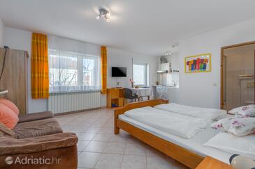 Leiligheter med parkering Umag - 20966