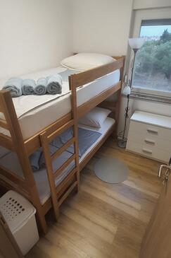 Apartmaji z bazenom za družine z otroci Sveti Filip i Jakov, Biograd - 20967