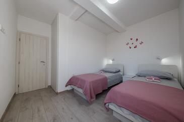 Apartments by the sea Kaštel Štafilić, Kaštela - 20979