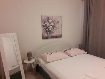 Apartamente şi camere lângă mare Sumpetar, Omis - 2099