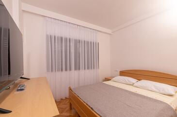 Lejlighedens parkeringsplads Kastel Kambelovac, Kastela - 20993