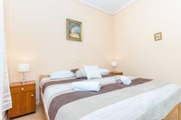 Ferienwohnungen mit Parkplatz Kastel Novi, Kastela - 20997