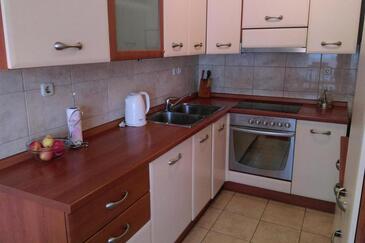 Ferienwohnungen mit Parkplatz Kastel Kambelovac, Kastela - 20998