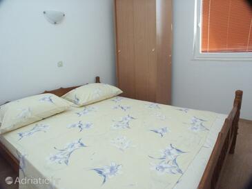 Apartments by the sea Ražanj, Rogoznica - 2100