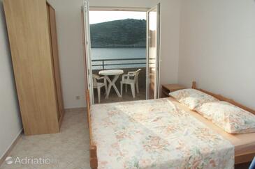 Apartments by the sea Ražanj, Rogoznica - 2100