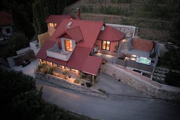 Holiday Home With Hot Tub Krapina, Zagorje - 21000 - Krapina
