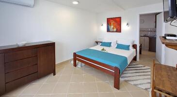 Apartmanok a tenger mellett Zadar - Diklo, Zadar - 21005