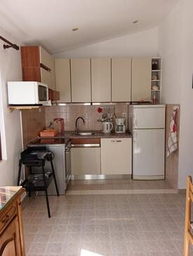 Appartamenti accanto al mare Baia Zarace, Lesina - Hvar - 21007