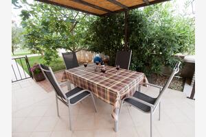 1-Zimmer-Ferienwohnung Vinkuran 1-Zimmer-Ferienwohnung Vinkuran, Pula (A-21016-b)