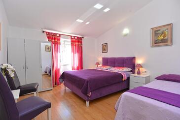 1-Zimmer-Ferienwohnung Pula (A-21036-a)