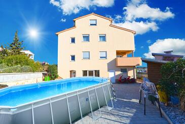 Family-friendly Apartments With Swimming Pool Vodnjan, Fažana - 21040 - Fažana